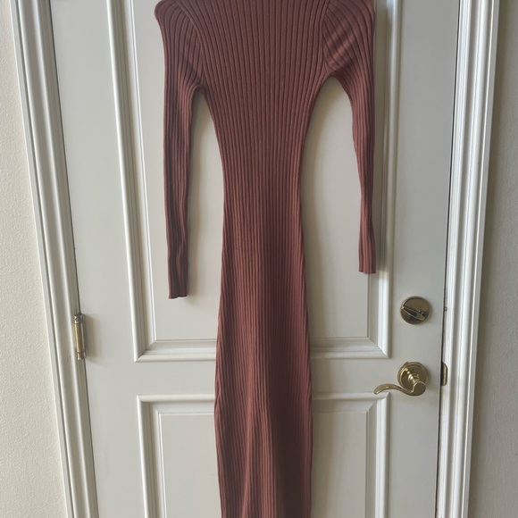 ASTR Bundle of Sweater Dresses XS - Picture 5 of 8